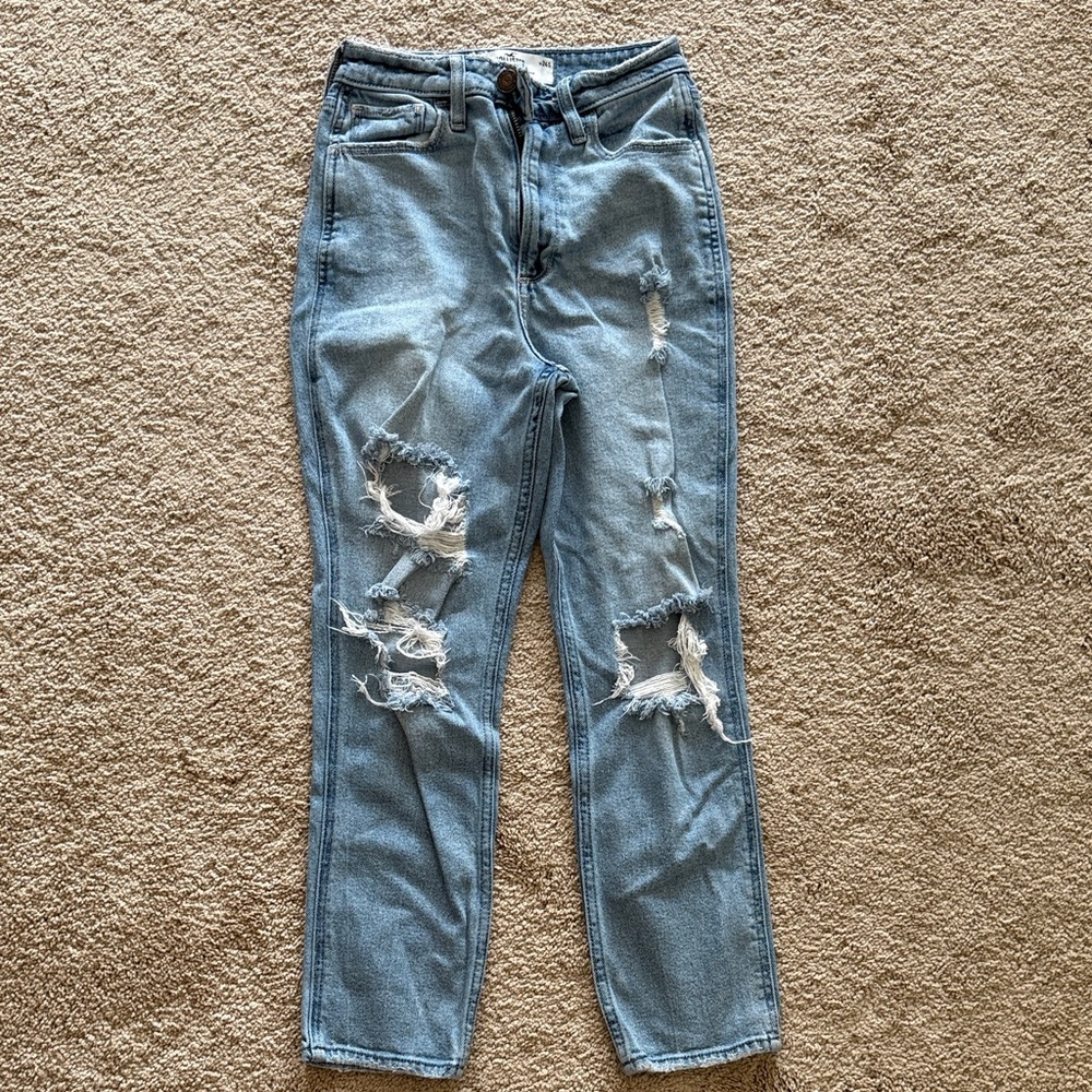 Hollister jeans